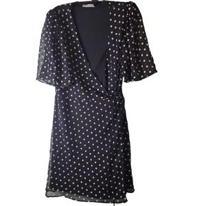 Alice + Olivia Poka Dot Black and White Regency Core Wrap Dress Sz 6